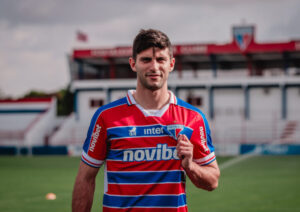 empréstimo de Benjamín Kuscevic