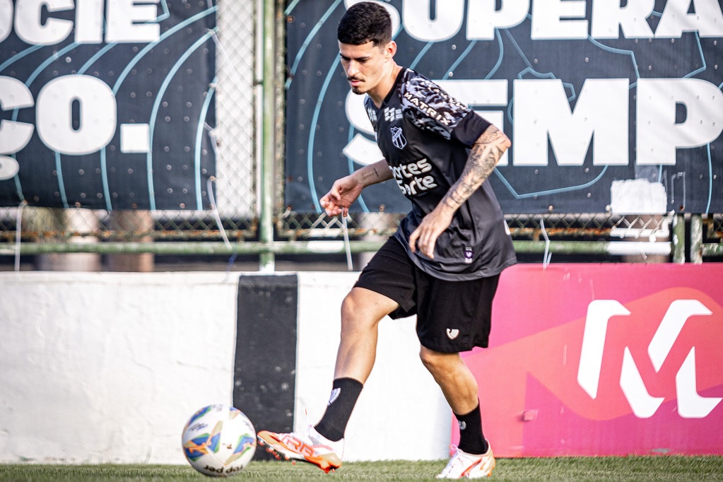 Rômulo, do Ceará, em treinamento.