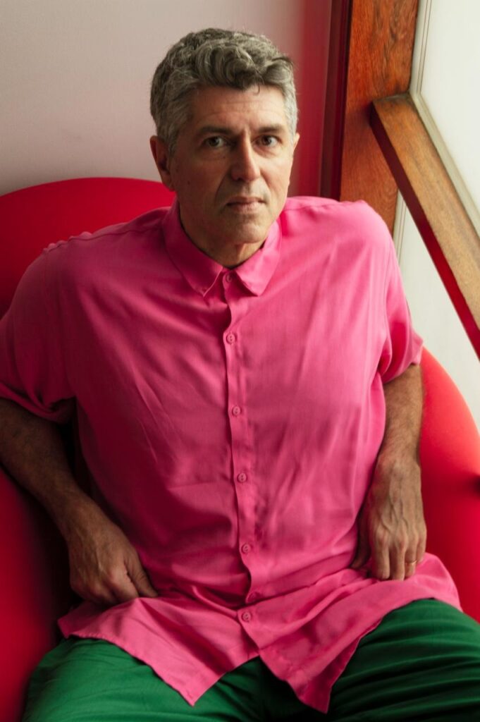 O músico brasileiro Leoni