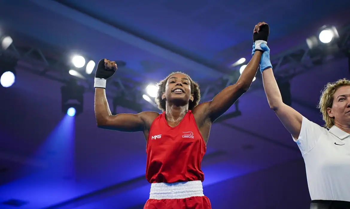 Jucielen Quadros, pugilista brasileira