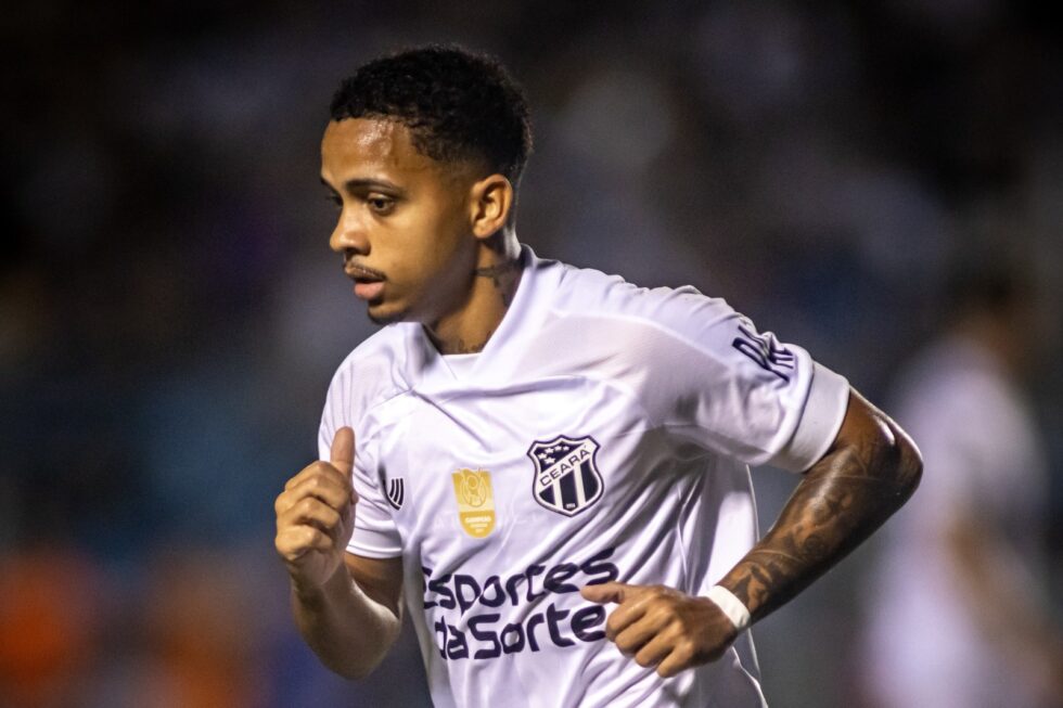 João Victor deixa o Ceará