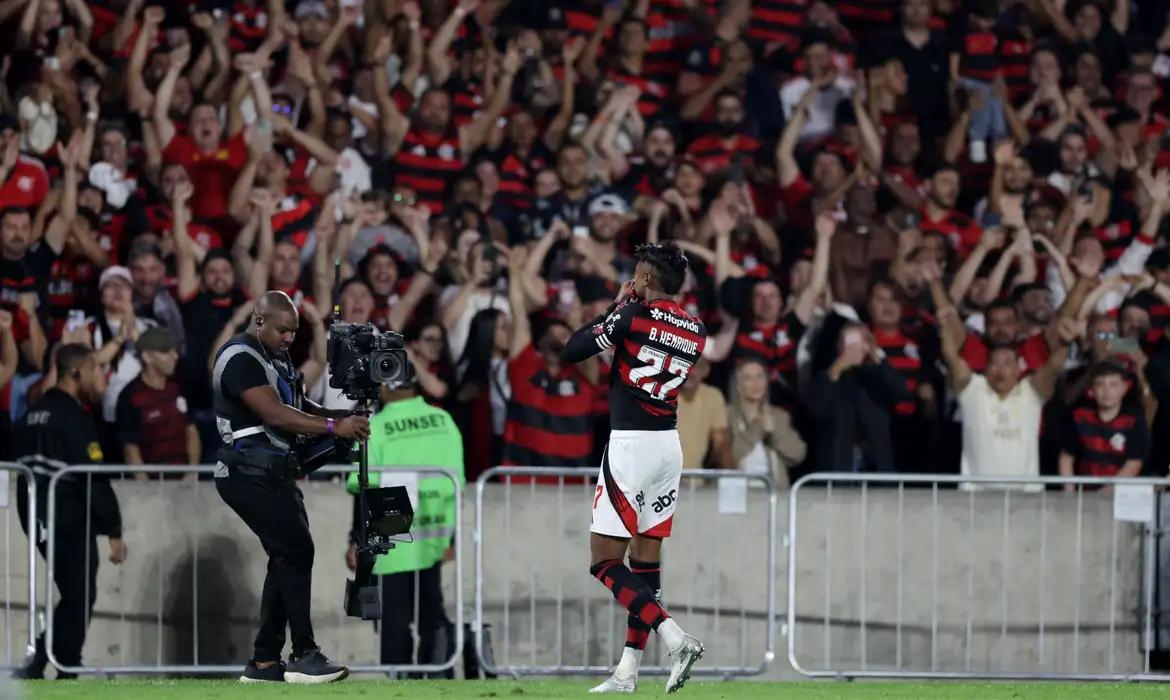 Flamengo vence Internacional