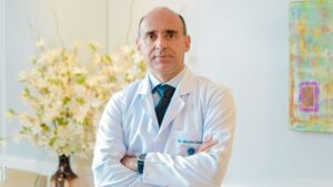 Dr. Marcelo Cavalcante, especialista em reprodução assistida
