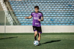 Ceará contrata Lucca