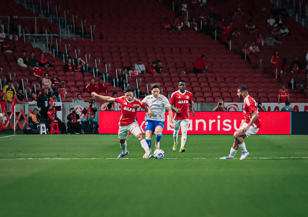 Fortaleza perde para o Internacional