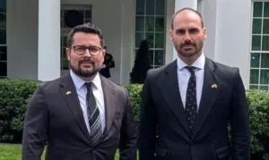 PGR denuncia Eduardo Bolsonaro