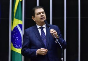 Mauro Benevides Filho