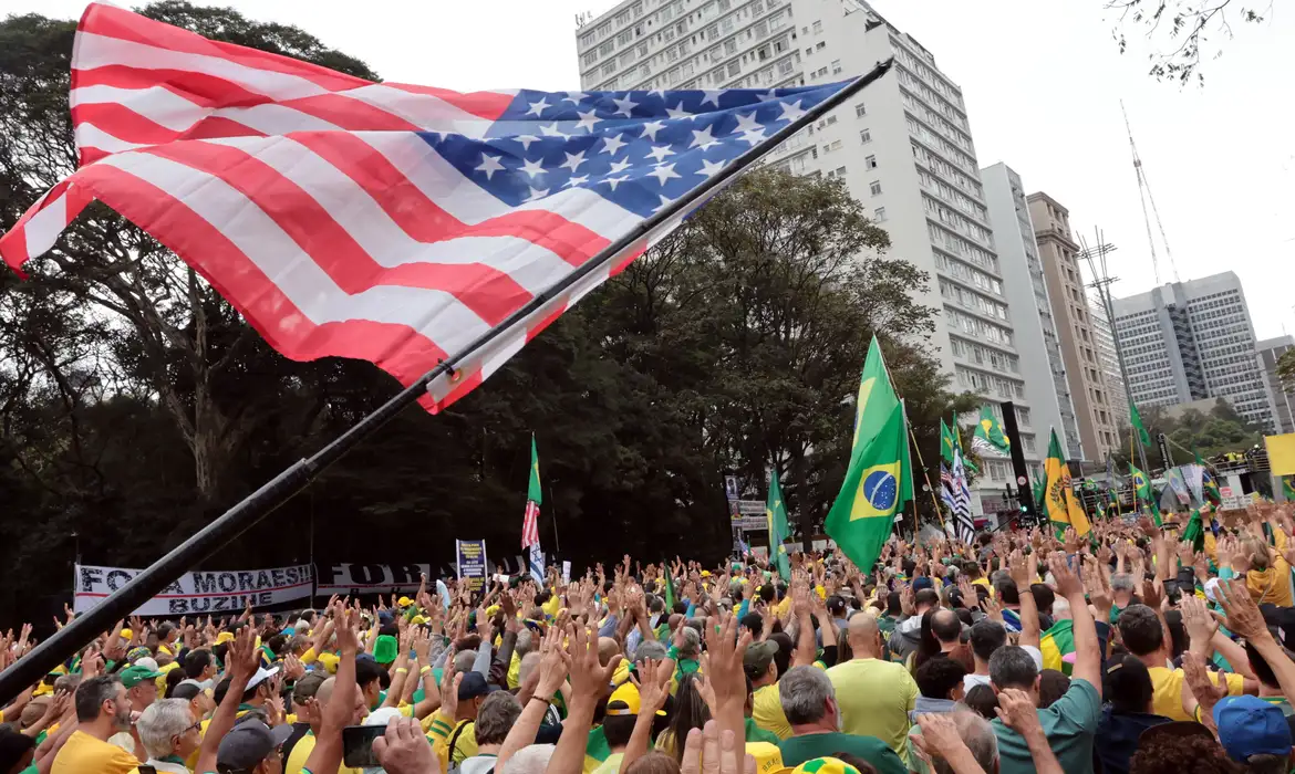 anistia a Bolsonaro