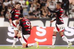 Flamengo vence o Botafogo