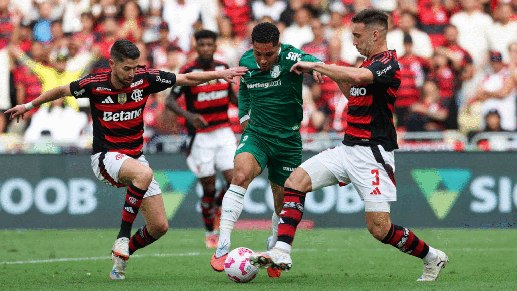 Flamengo vence Palmeiras