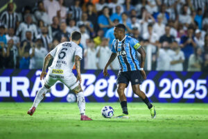 Santos empata com Grêmio