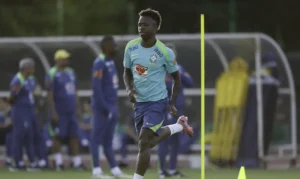 Ancelotti formação ofensiva