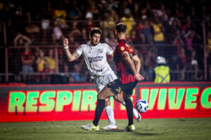 Sport e Ceará empatam