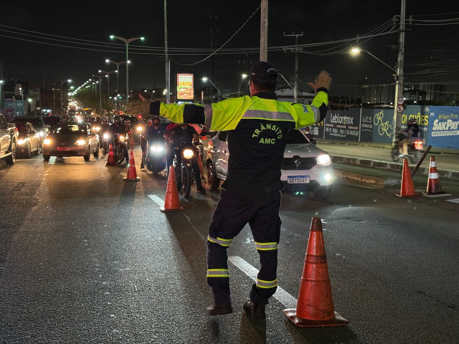 AMC operação de trânsito