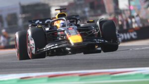 Verstappen vence GP