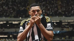 Atlético-MG vence o Sport