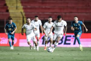 Sport e Fluminense empatam