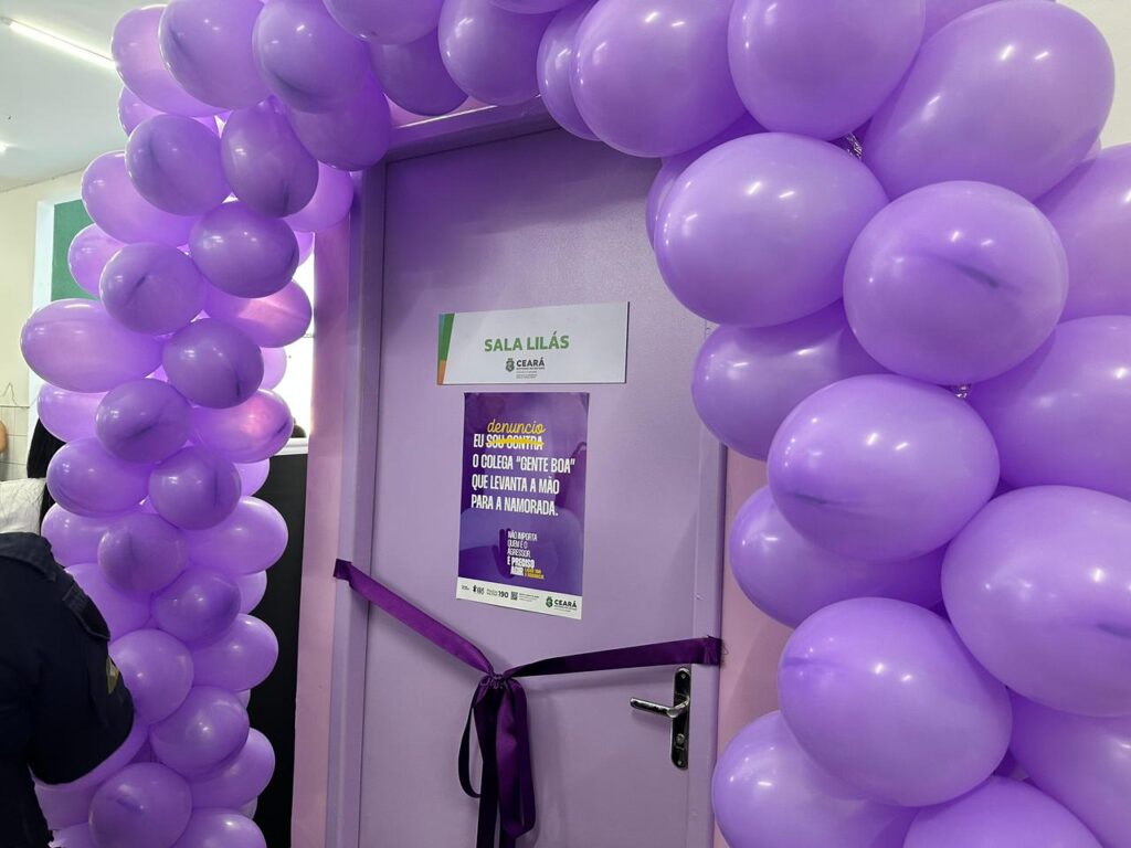 Sala Lilás em Aracoiaba