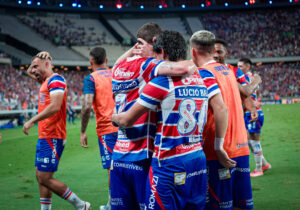 Fortaleza vence Atlético-MG