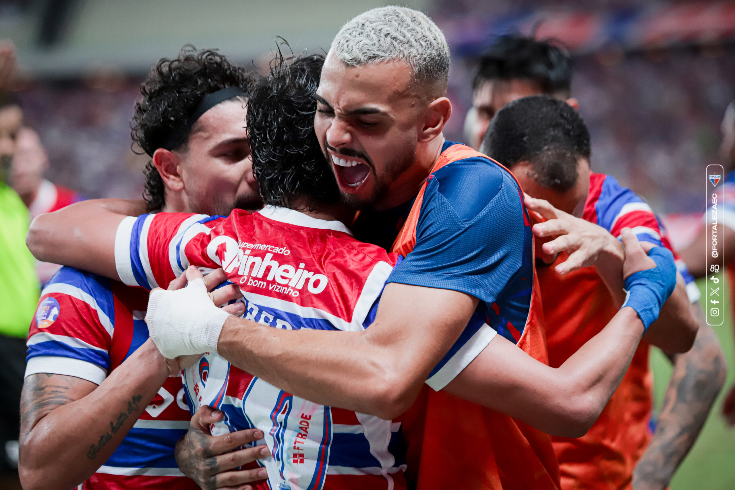 Fortaleza vence o Corinthians