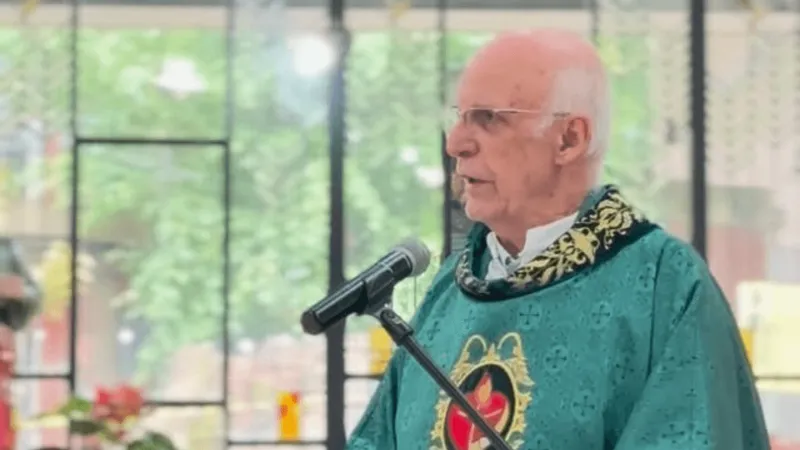 Padre Júlio Lancellotti