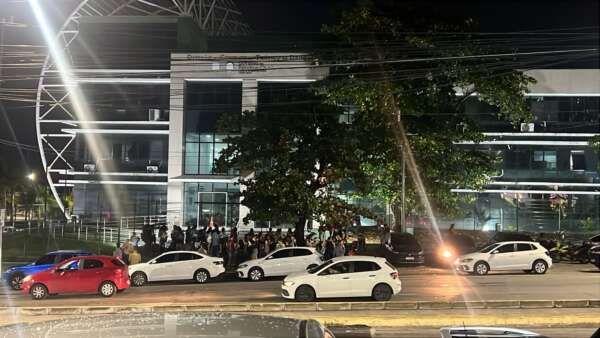 Detidos Clássico-Rei