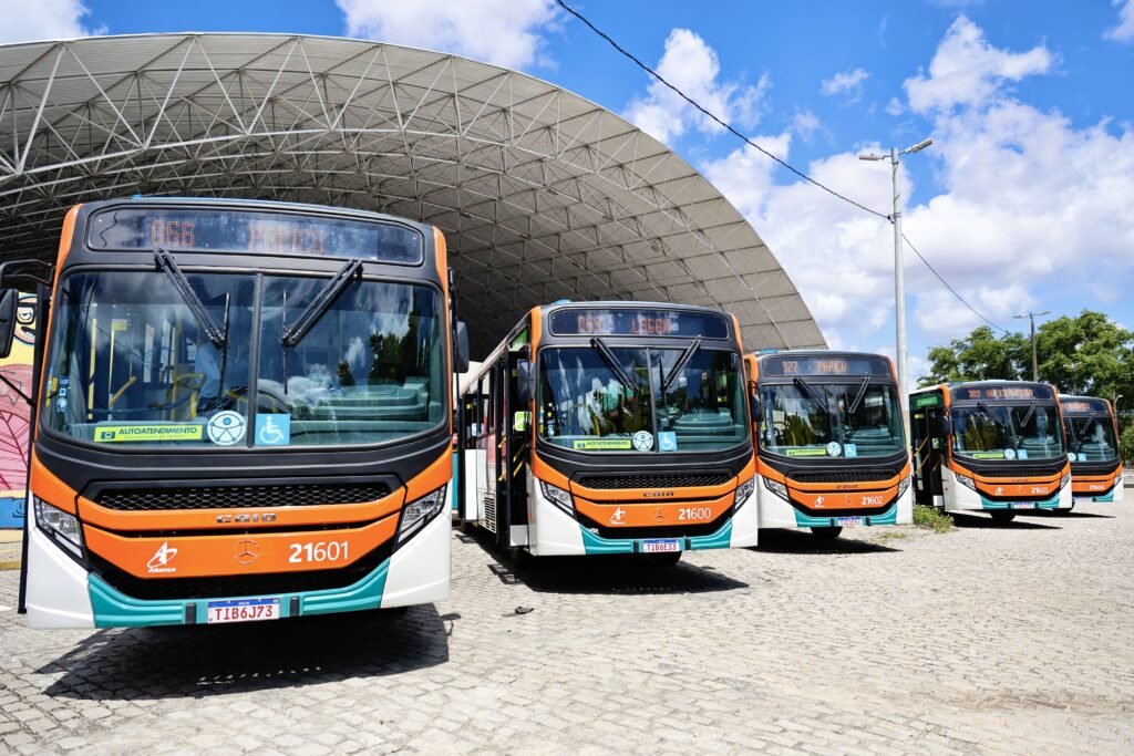 novos ônibus Fortaleza