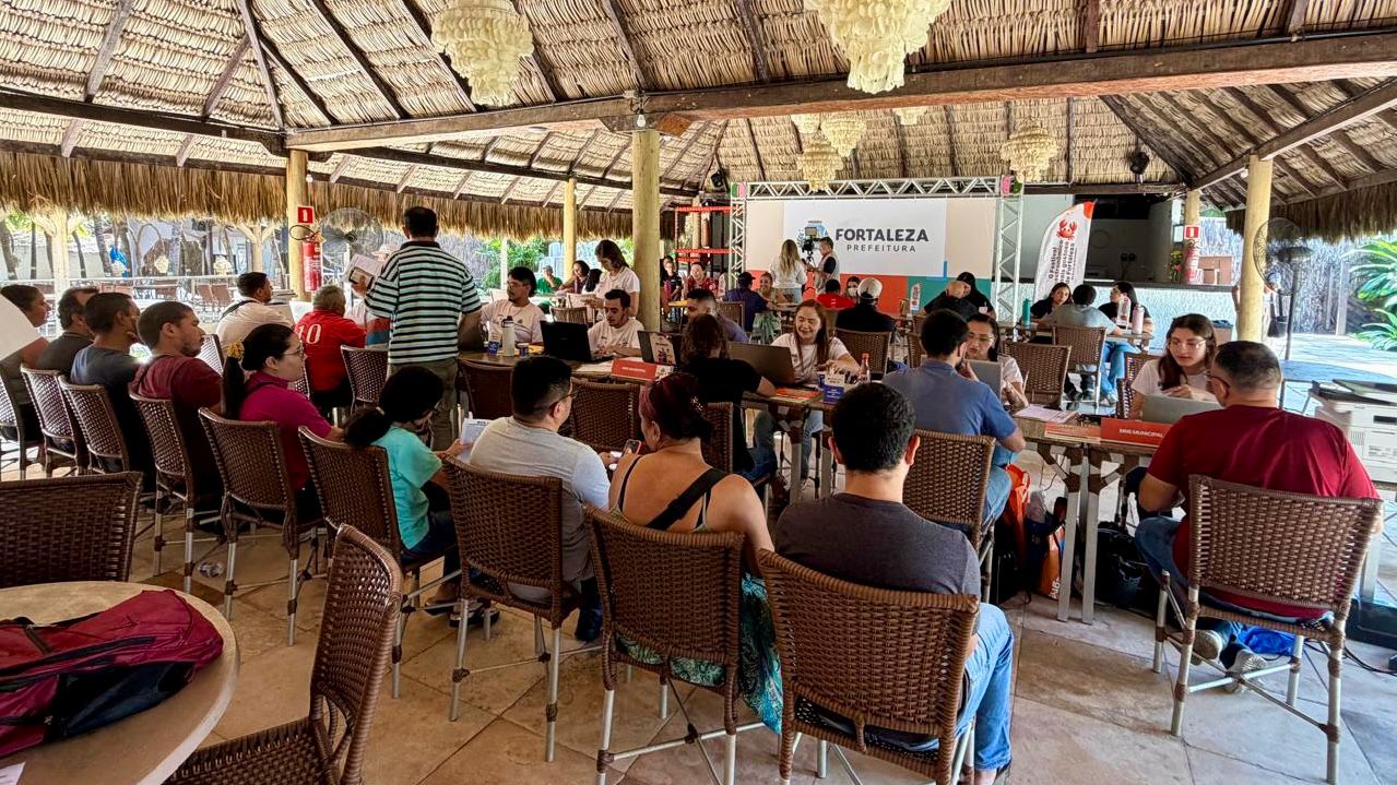mutirão de empregabilidade Praia do Futuro