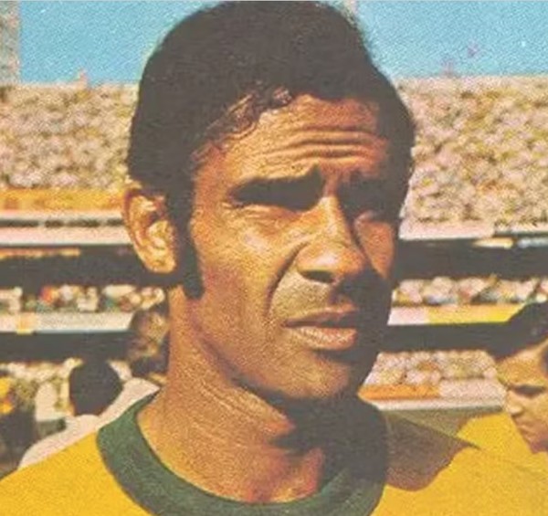 Brito zagueiro