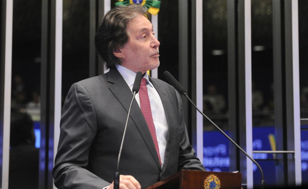 Eunício Oliveira saúde