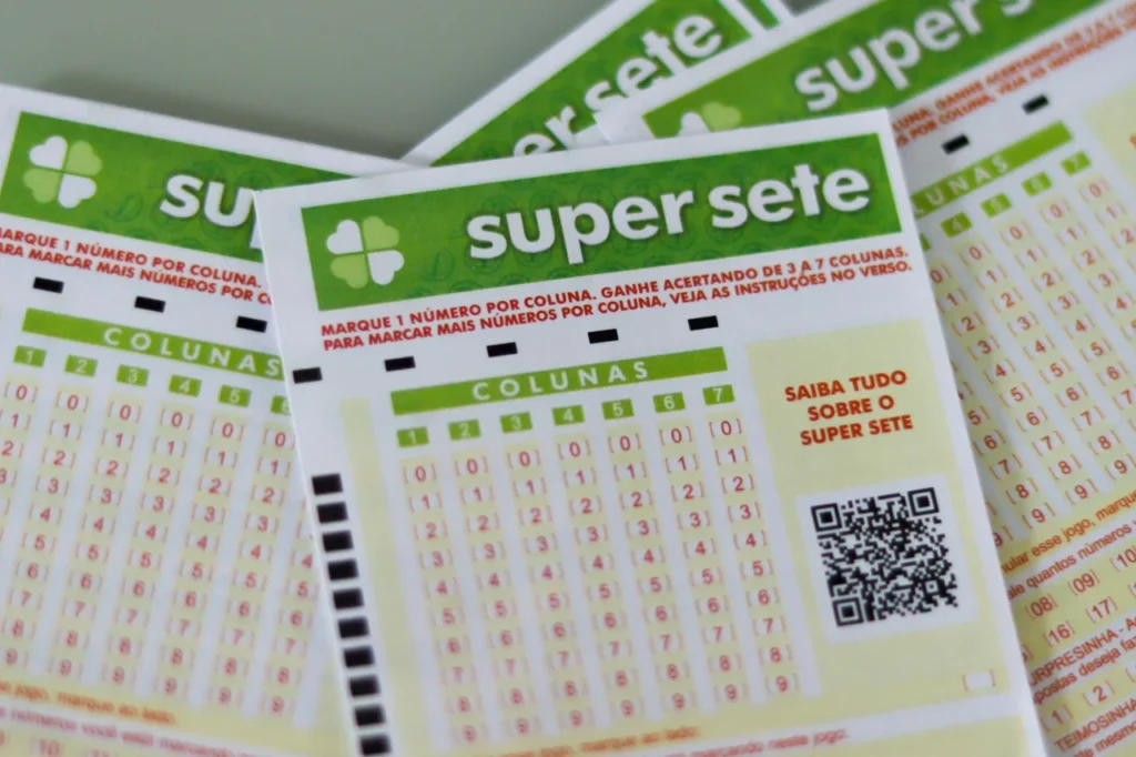 Super Sete 881